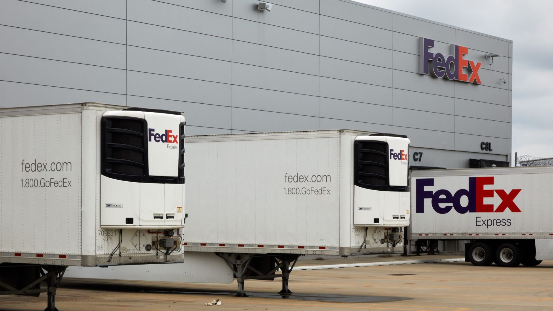 FedEx-Dataworks-CIO_1.jpg