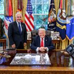 Vena_Trump_Oval-Office.jpg