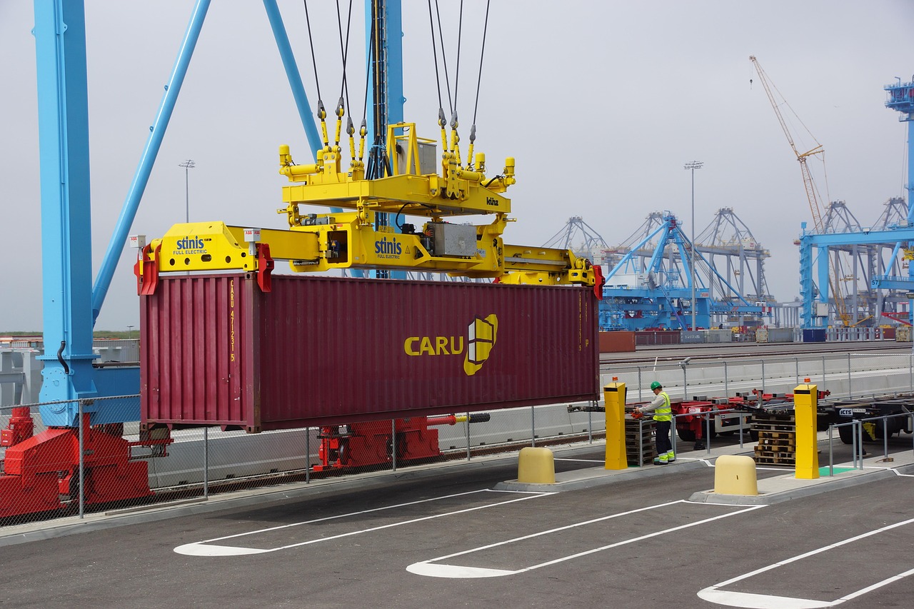 container-2018508_1280.jpg